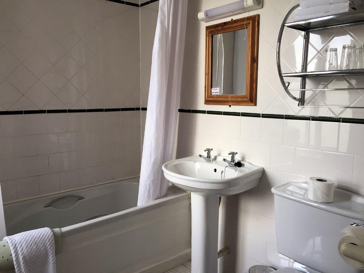 O Donovans Hotel Hotel 2*